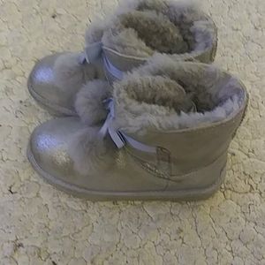Metallic uggs